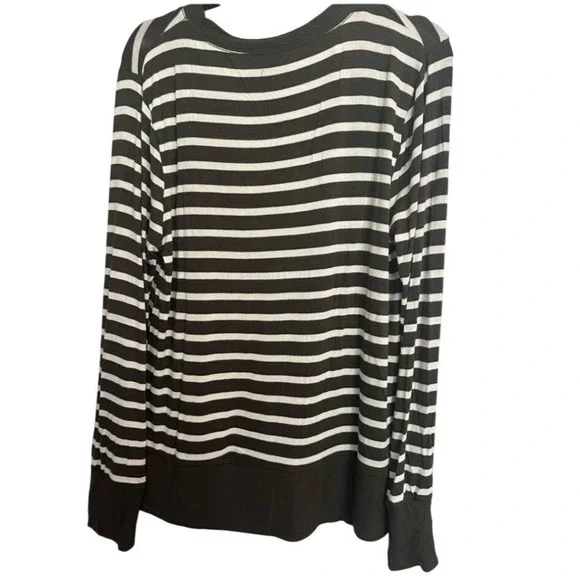 NEW Boutique Women's 2X Olive Green White Striped Button Front Cardigan Long Slv - Picture 4 of 4